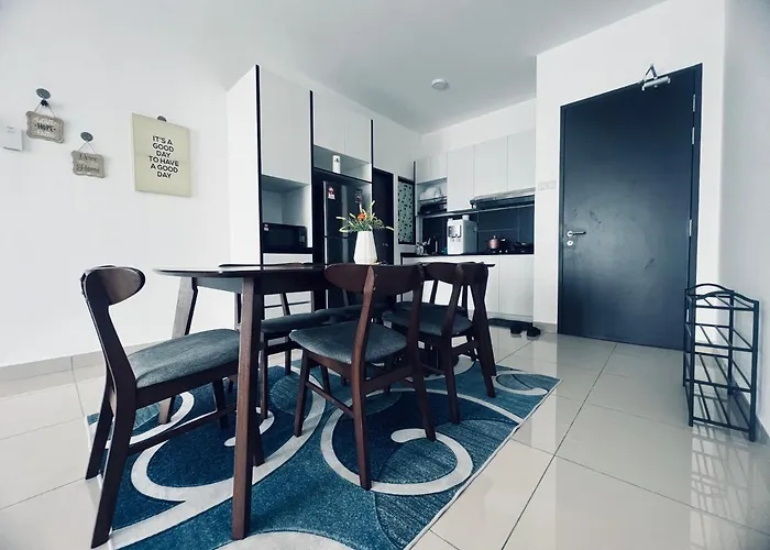 Cinta Staycation Desaru 3B2B Pool