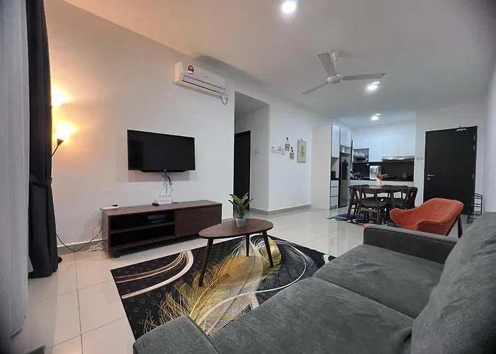 Cinta Staycation Desaru 3B2B Pool