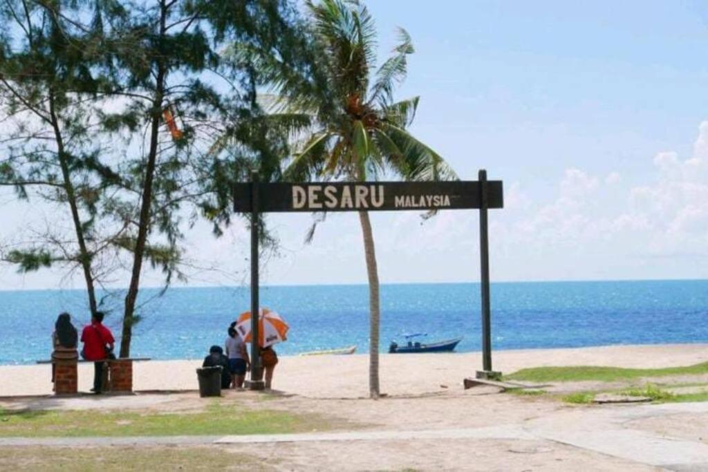 Cinta Staycation Desaru 3b2b Pool