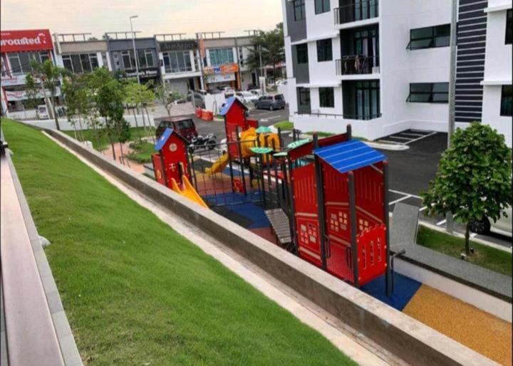 Cinta Staycation Desaru 3b2b Pool Apartment *
