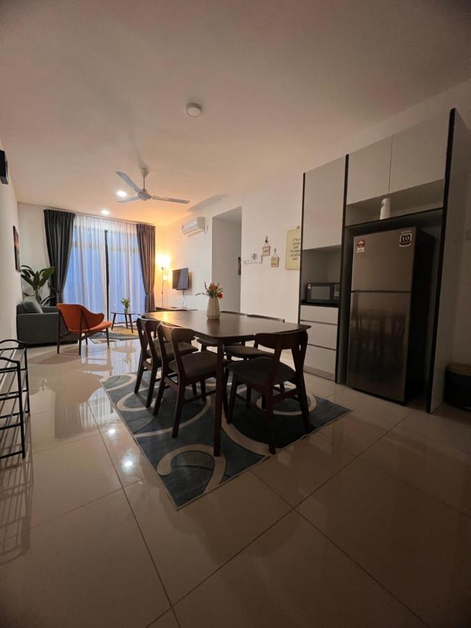 Cinta Staycation Desaru 3b2b Pool Apartment Bandar Penawar